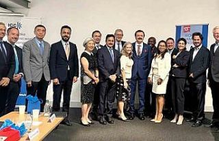 Hisarcıklıoğlu ‘Barışın Tüccarları’ yönetim...