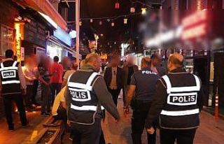 Huzur operasyonunda aranması bulunan 10 kişi yakalandı