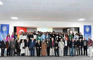 Huzurevi sakinlerine dijital farkındalık