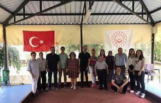 Huzurevi sakinlerinin bocce keyfi