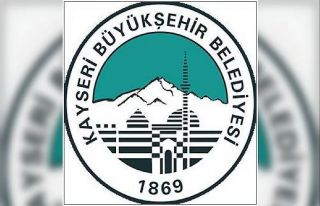 İlçelerde mezarlıklar duvar içine alınıyor