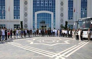 İpek Yolu Gençlik Merkezi’ne teknolojik gezi