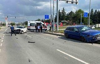 İpsala’da 2 otomobilin çarpıştığı kazada...