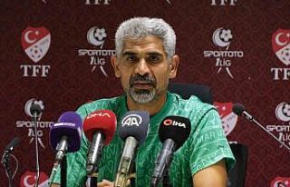 İsmet Taşdemir: “Oyuncularım 10 kişi kalmalarına...