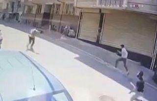 İstanbul’da gençlerin laf atma kavgası kanlı...