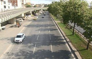 İstanbul’da haftanın ilk günü yollar boş kaldı