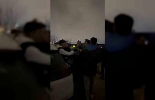İstanbul’da polisi yaralayıp, ucu kor sopayla...