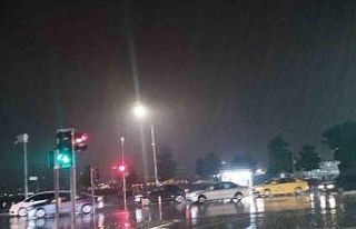 İstanbul’da sağanak yağış başladı