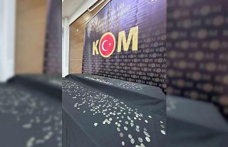 İstanbul’da tarihi eser operasyonu: 2 bin 330 eser...