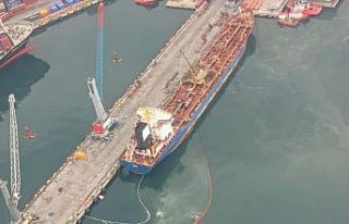 İzmit Körfezi’ni kirleten tanker gemisi deniz...