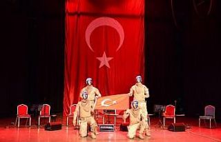 Jandarmadan muhteşem Zeybek gösterisi