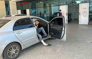 Kaçan koçu yakalamaya çalışınca yaralandı