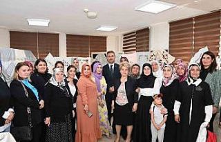 Kadın eli kadın emeği sergileri büyük ilgi görüyor
