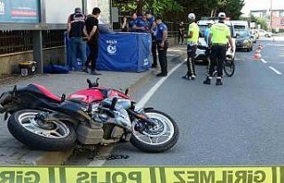 Kadın motosiklet sürücüsü kazada hayatını kaybetti