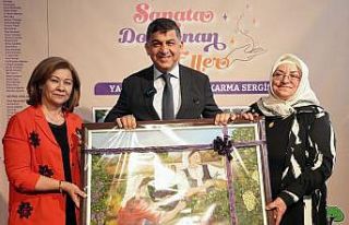 Kadınların, yağlı boya ve rölyef eserleri görücüye...