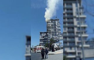 Kağıthane’de rezidansta yangın: Onlarca kişi...