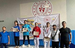 Karslı sporcular madalyayla döndü