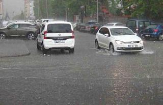 Kars’ta yağmurlu günler devam ediyor