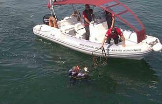 Kartal’da dalgıçlar tarafından Marmara Denizi...