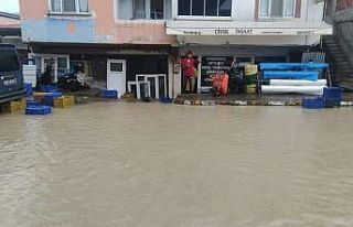 Kastamonu’da kuvvetli sağanak hayatı olumsuz etkiledi