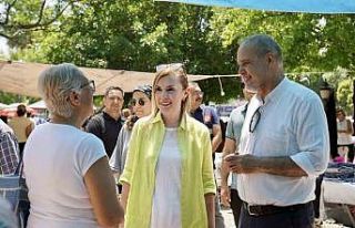 Kaymakam ve Belediye Başkanı pazarcı esnafının...