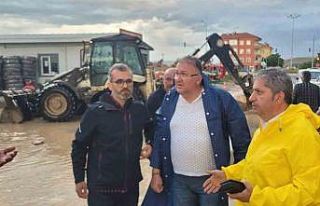 Kayseri’de sağanak sele dönüştü, bazı iş...