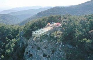 Kazdağları’nda Cam Seyir Terası’nın yolu tamamlandı
