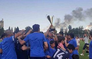 Kemer 2020 Futbol Kulübü namağlup şampiyon oldu