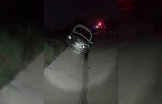 Keşan’da bariyere çarpan otomobilin sürücüsü...