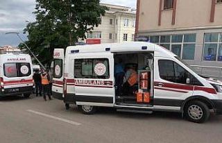 KGM işçilerini taşıyan servis aracı kaza yaptı:...