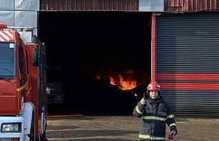 Kocaeli’de fabrika yangını
