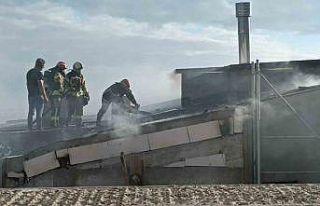 Kocaeli’de inşaat halindeki 8 katlı binanın çatısında...