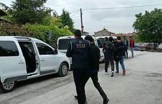 Konya merkezli 7 ilde FETÖ operasyonu: 8 tutuklama