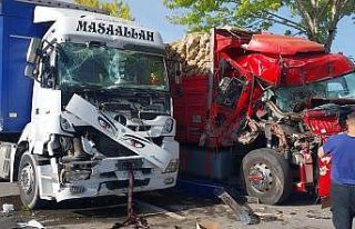 Konya’da 3 araçlı zincirleme kaza