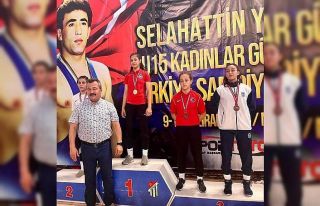 Kozanlı güreşçi aldığı derece ile milli takım...