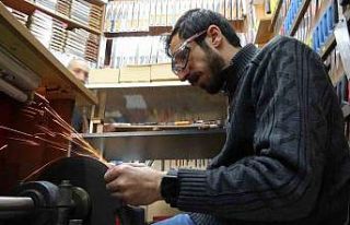 Kurban Bayramı öncesi bıçakçılar yoğun mesai...