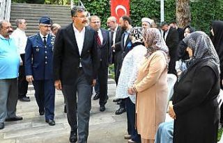 "Kurumlarımızla bayramda da görevimizin başındayız"