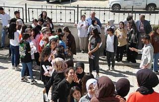 Malazgirt’te YKS heyecanı yaşanıyor