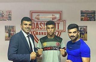 Manavgatlı boksör verdiği sözü tuttu