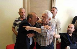 Manisa CHP’de kurultay talebi ortalığı karıştırdı