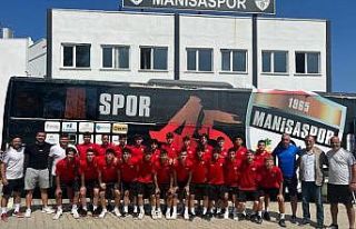 Manisaspor U-17 Takımı Çanakkale’ye gitti