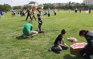 Manyas’ta uçurtma şenliği yapıldı