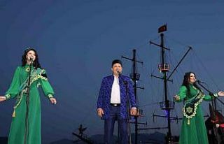 Marmaris’te kardeş şehrin sanatçılarından konser