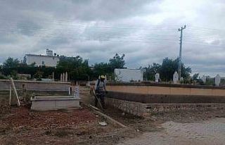 Melikgazi’de mezarlıklar bayram ziyareti için...