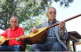 Merkezefendili büyükler aktif yaş alma kurslarından...