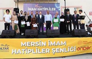Mersin’de İmam Hatip Şenliği düzenlendi