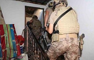 Mersin’de torbacılara şafak operasyonu: 37 gözaltı