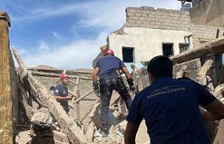 Metruk bina yıkımında göçük: 1 ölü