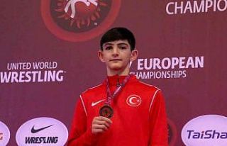 Milaslı güreşçi Avrupa üçüncüsü oldu