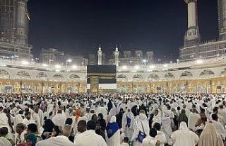 Milyonlarca hacı adayı Kâbe’sine kavuştu